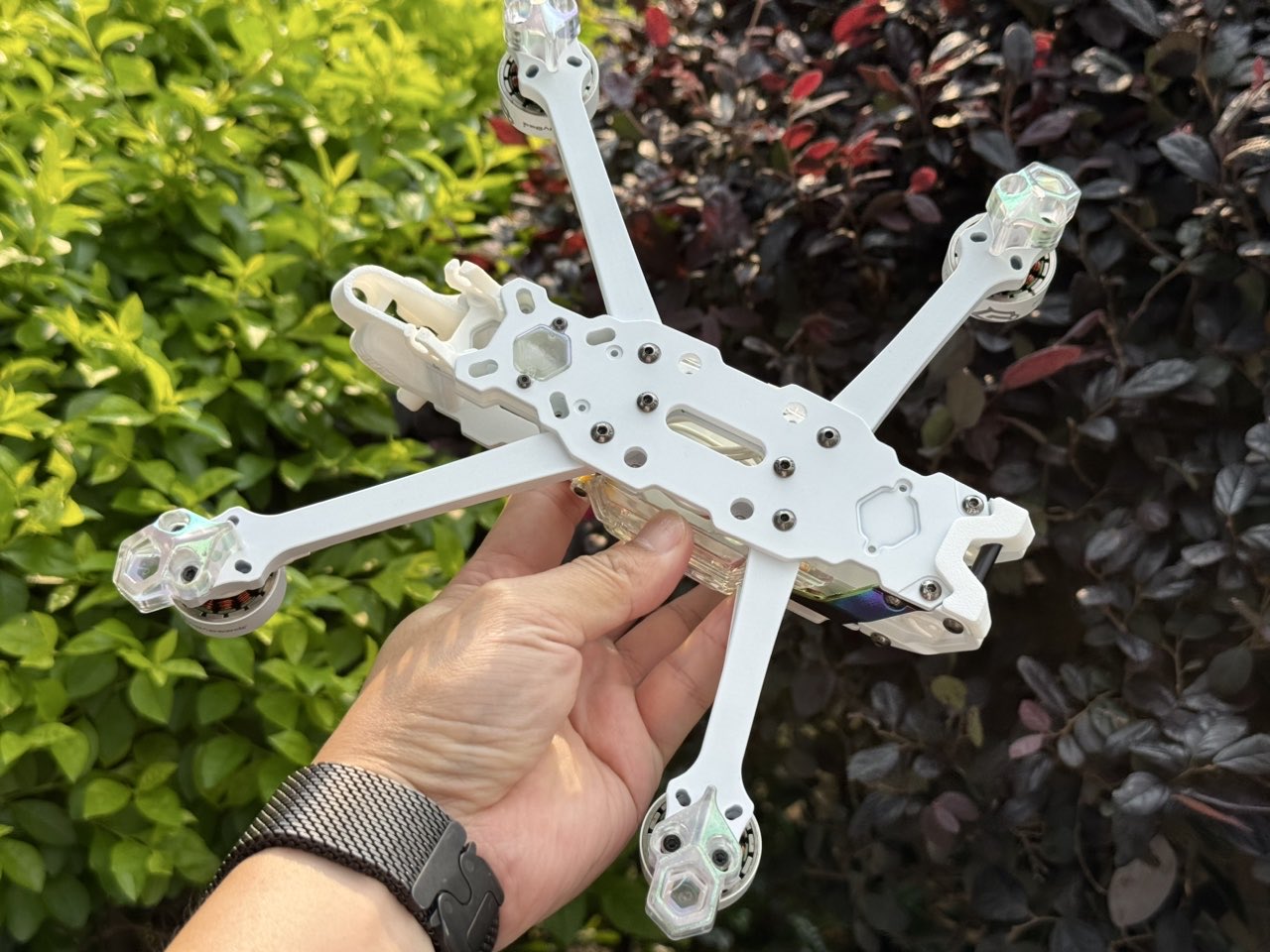 SpeedyBee Mario 5 White Frame  - огляд і ціна Fpv Drone Tool Kit